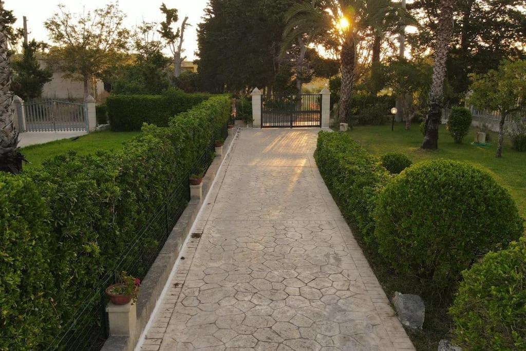 Villino Oasi Del Salento A Due Passi Dal Mare Salentomare Torre Dell'Orso Villa Melendugno Luaran gambar